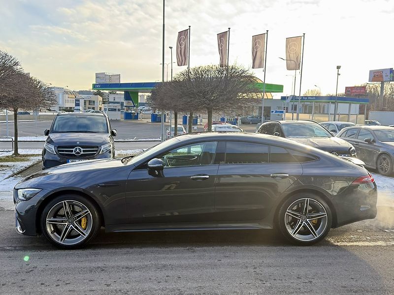Mercedes-Benz AMG GT (2020) 63 4MATIC+ - fotka 4 z 44