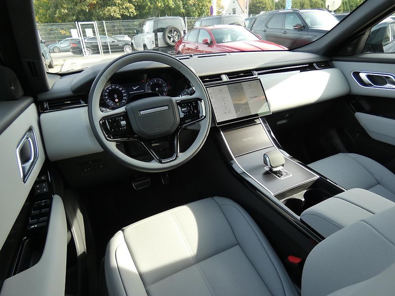 Land Rover Range Rover Velar (2026) Belgravia Edition P400e        - fotka 11 z 45