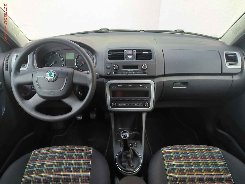 Škoda Fabia (2013) 1.2 TSi, Style, +ALU - fotka 8 z 17