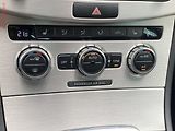 Volkswagen Passat (2013) 2.0 TDi, ČR, Bixen, kamera - náhled 14
