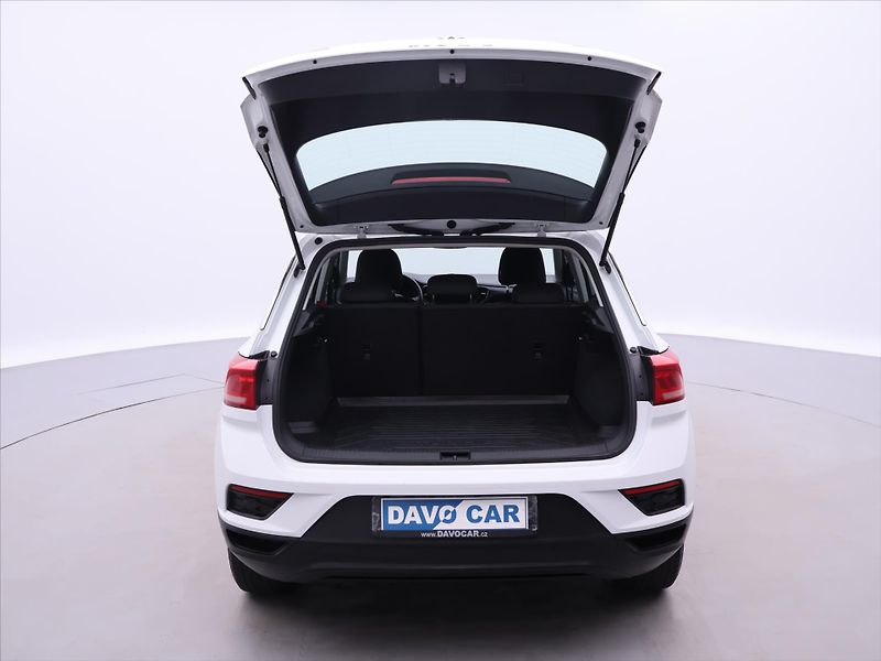 Volkswagen T-Roc 1,0 TSI 85kW Aut.klima CZ - fotka 9 z 34