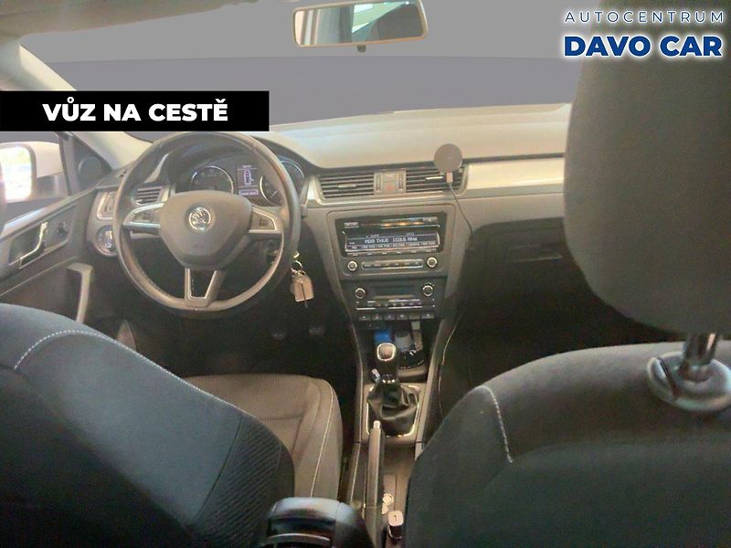 Škoda Rapid 1,2 TSI Drive Xenon 1.Maj. - fotka 3 z 10