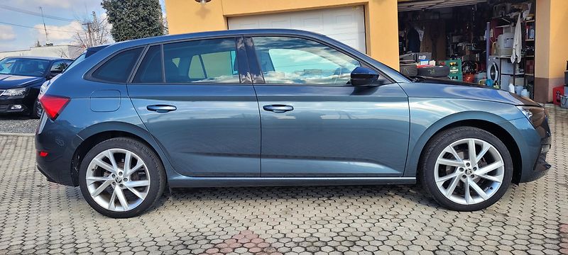Škoda Scala (2019) 1,5TSi 110kW benzín DSG Style  - fotka 4 z 54