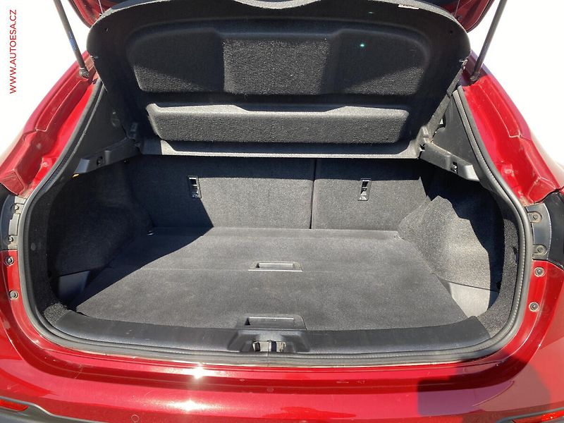 Nissan Qashqai (2018) 1.2 DIG-T, N-Connecta, LED - fotka 7 z 19
