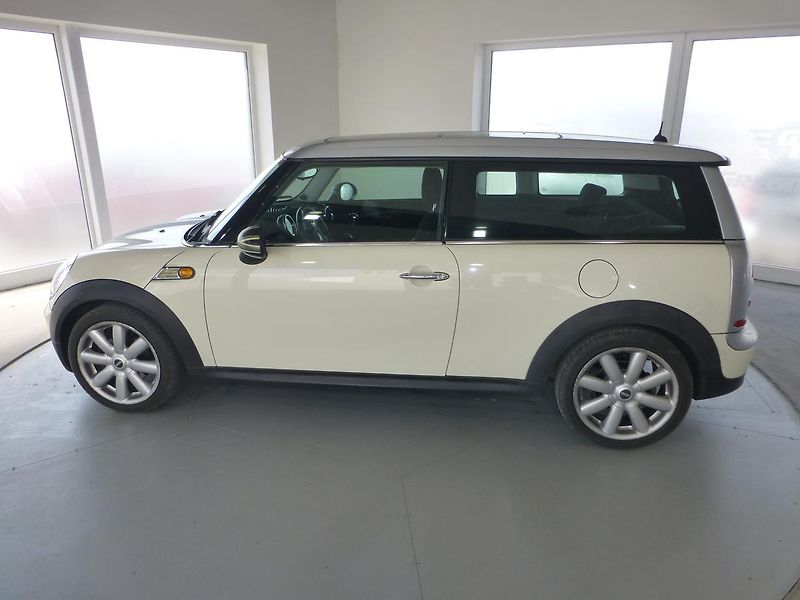 Mini Clubman (2008) 1,6i**XENONY***ALU KOLA**TAŽNÉ - fotka 8 z 18