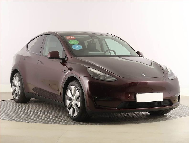 Tesla Model Y (2023) Long Range AWD 79kWh, SoH 91% - fotka 1 z 33