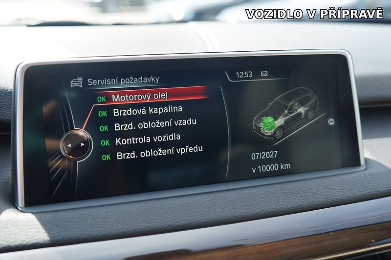 BMW X5 xDrive 40e 250kW Panorama - fotka 8 z 13