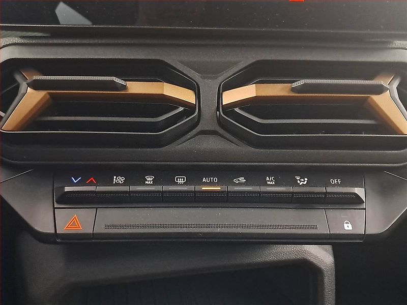 Dacia Duster (2024) 1.2 TCe - fotka 13 z 19