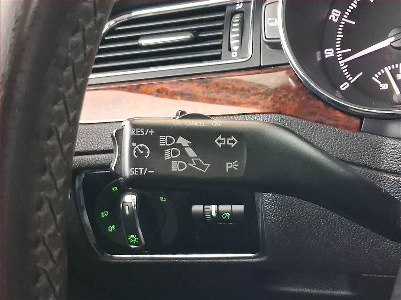 Škoda Superb (2009) 3.6 FSI V6, 4X4, Automat - fotka 19 z 23