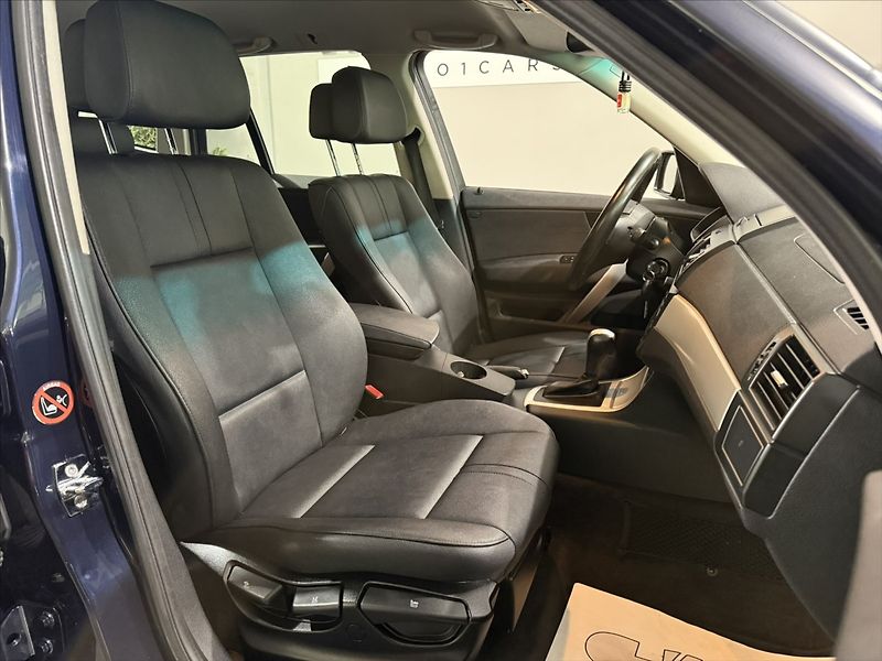 BMW X3 2,0   20D XDRIVE AUTOMAT - fotka 29 z 43
