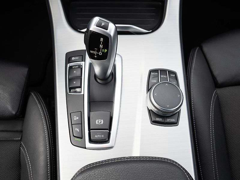 BMW X3 xDrive20d (F25) - fotka 13 z 30