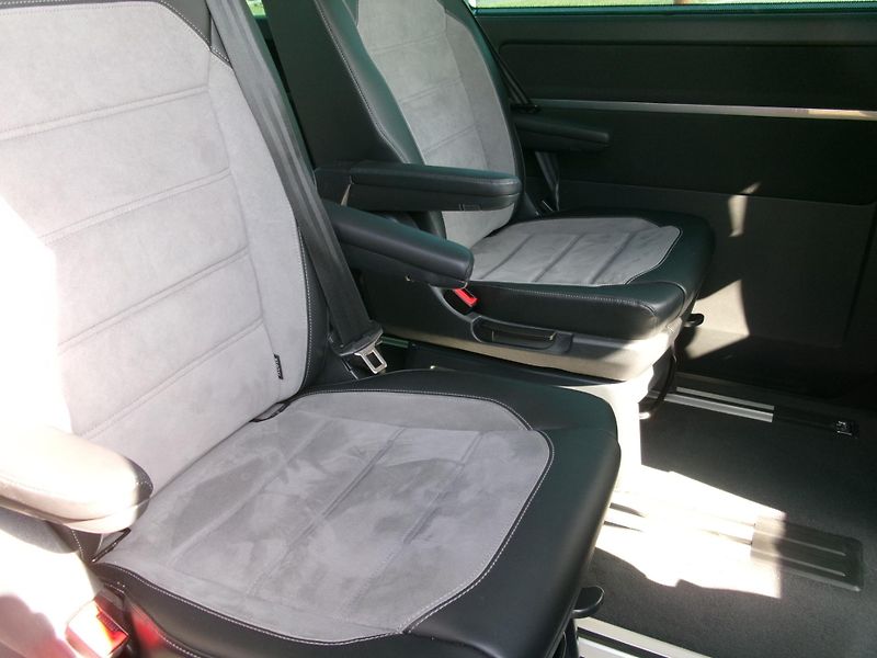 Volkswagen Multivan (2020) 2,0TDI DSG NAVI AC BT  - fotka 20 z 40