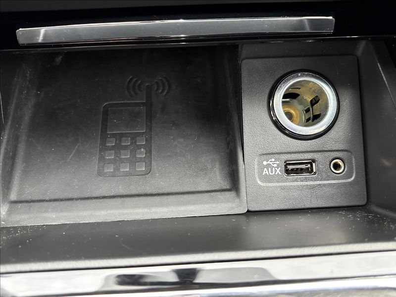Škoda Superb 1,6 TDi 88kW Xenon,ACC,Výhřev - fotka 20 z 36