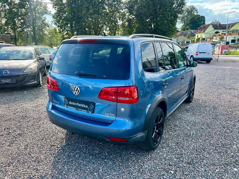 Volkswagen Touran (2011) 2.0 TDI 103 kW Cross DSG - fotka 5 z 19