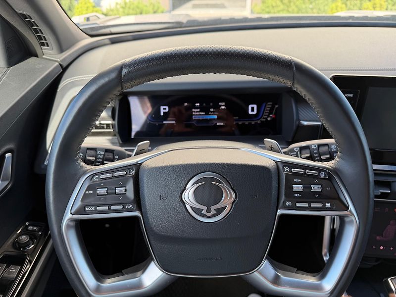SsangYong Torres (2024) Premium AT - fotka 10 z 17
