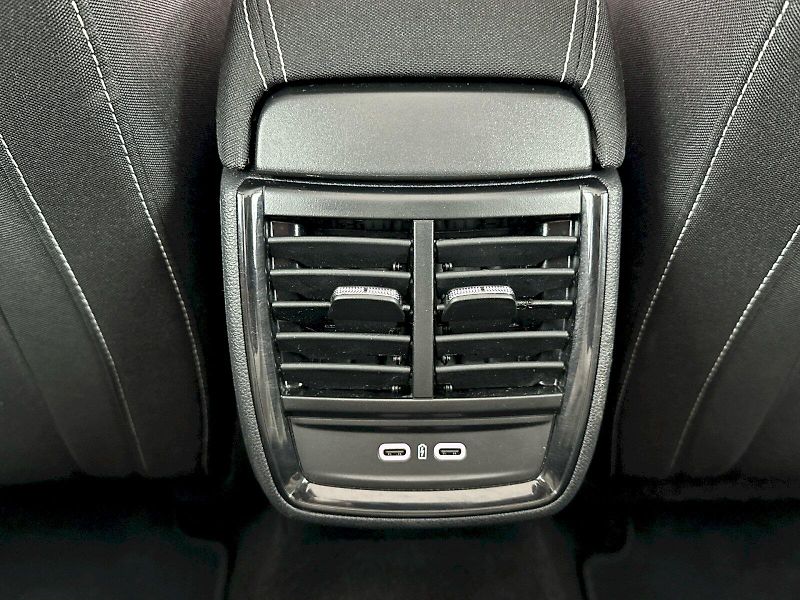 Škoda Scala (2025) DSG 1.5TSI 110kW Monte Carlo - fotka 30 z 34