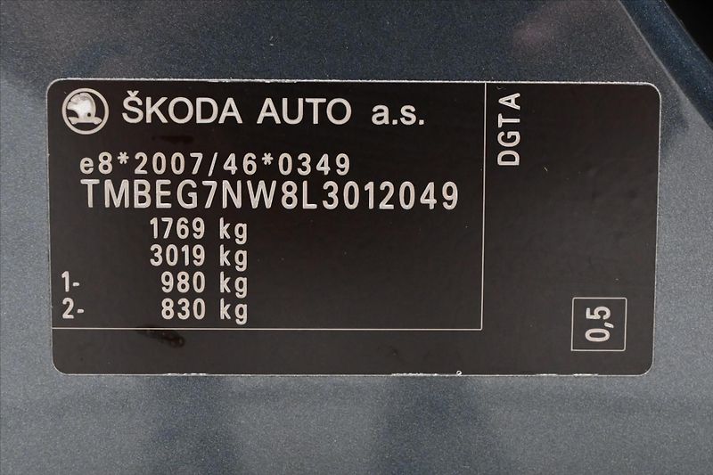 Škoda Scala 1,6 TDI 85 kW DSG Ambition Zár - fotka 12 z 29