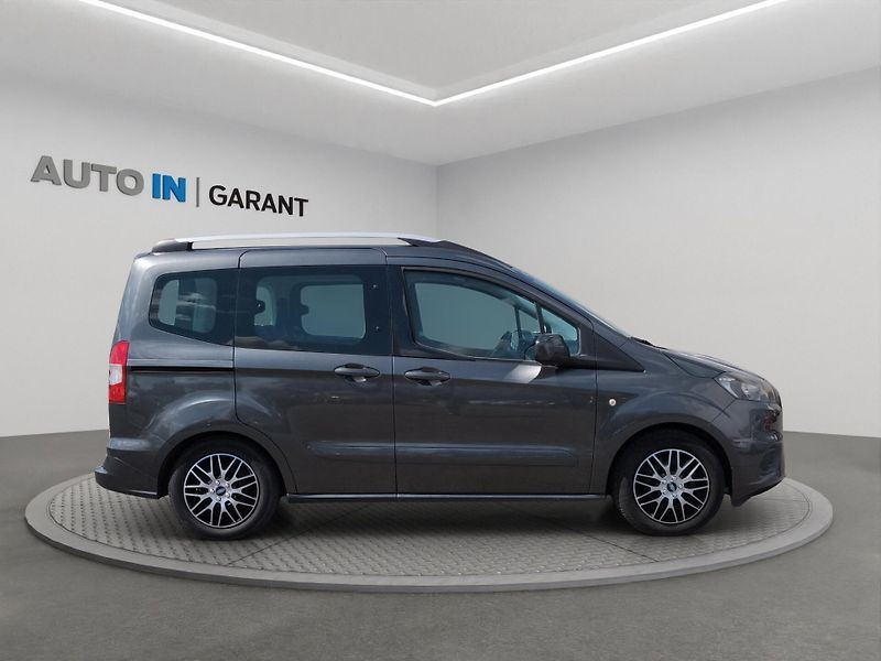 Ford Tourneo Courier (2018) 1.0 73kW, ČR, Serv. kniha, Výh - fotka 4 z 26