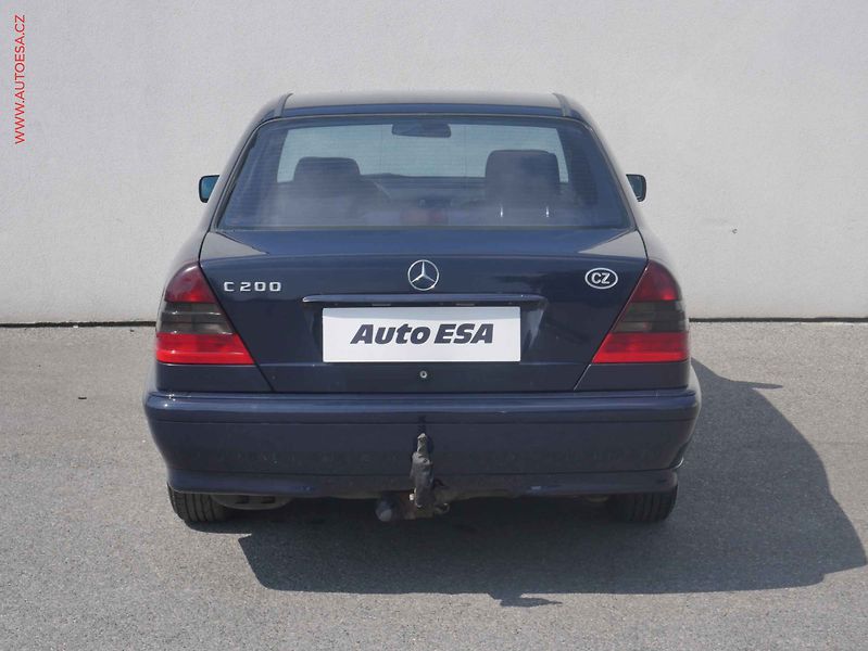 Mercedes-Benz Třídy C (1998) 2.0i, ČR, TZ - fotka 5 z 13