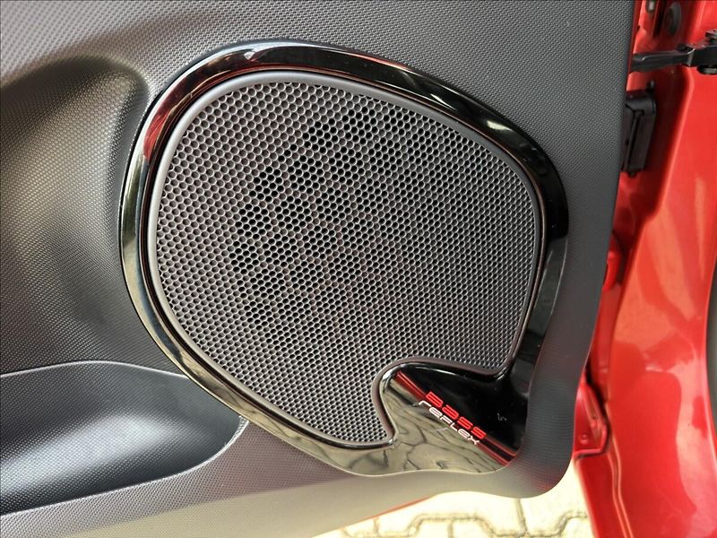 Renault Clio 1,2 Intens, Navi, Kamera... - fotka 8 z 15