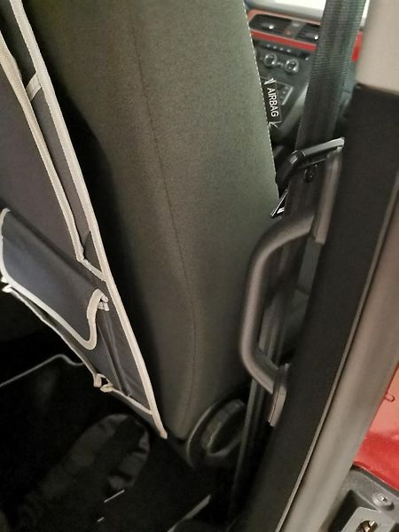 Volkswagen Caddy (2016) 4x4, DSG, 7 míst, GENER. FOUR - fotka 11 z 17
