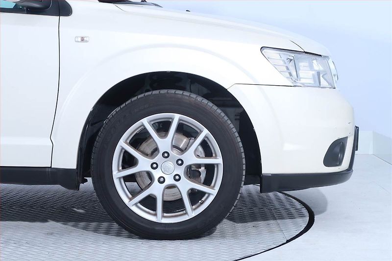 Fiat Freemont (2013) 2.0 MultiJet, 4X4, Automat - fotka 15 z 26