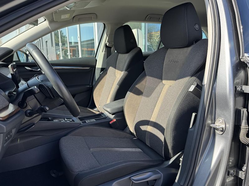 Škoda Octavia (2022) SCOUT 4x4 2.0 TDI 110 kW - fotka 10 z 24