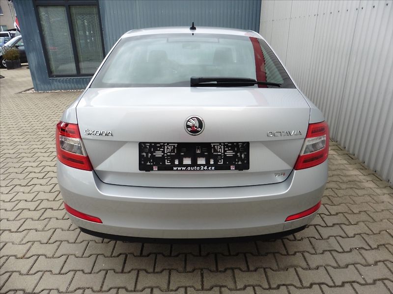 Škoda Octavia III1.4 TSi Style Navi - fotka 13 z 14