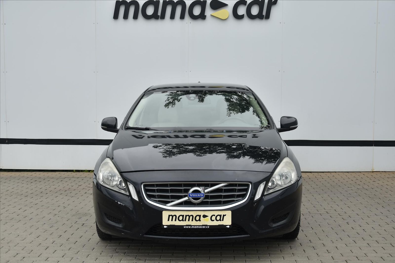 Volvo S60 2.0D 120kW MOMENTUM ČR