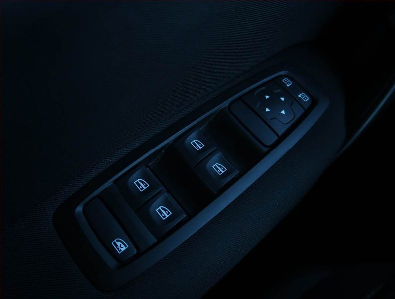 Renault Mégane (2020) 1.3 TCe, Tempomat - fotka 15 z 17
