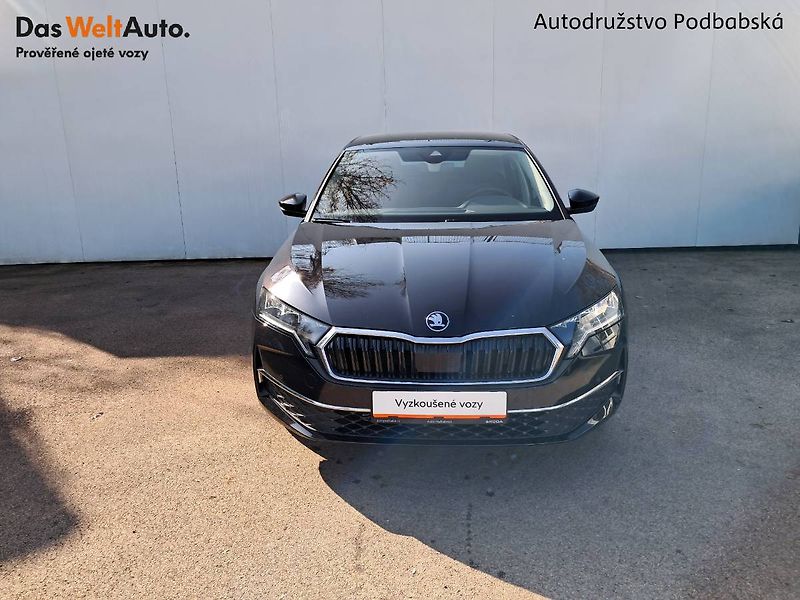 Škoda Octavia (2024) IV SELECTION 1.5 TSI / 85 kW M - fotka 4 z 29