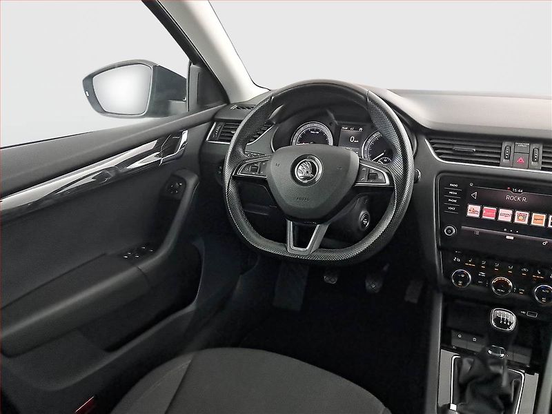 Škoda Octavia (2018) Style 2.0 TDI, Navi, Tempomat - fotka 7 z 23