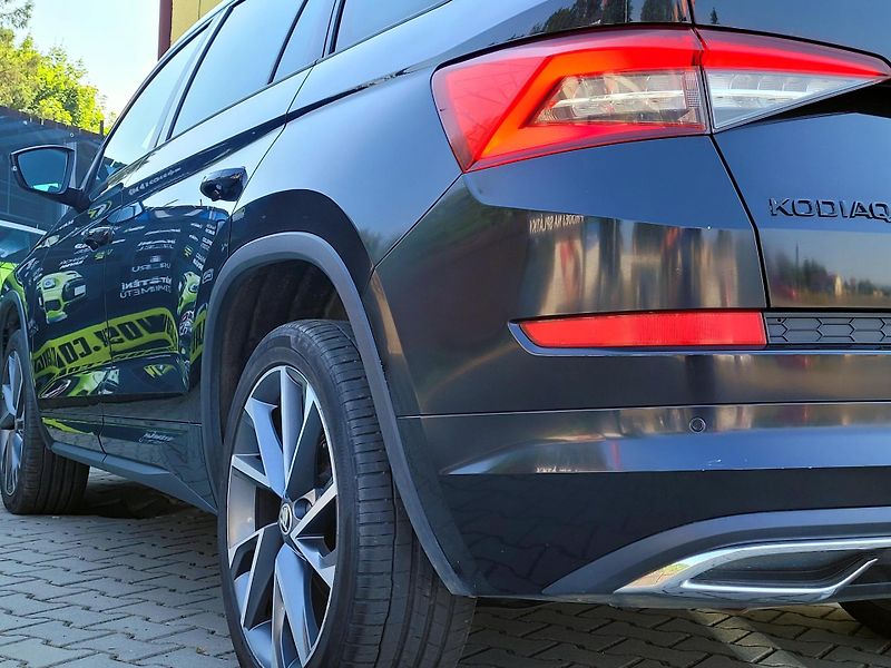Škoda Kodiaq CZ,1maj,4x4, Sport-Line 140kW - fotka 47 z 48