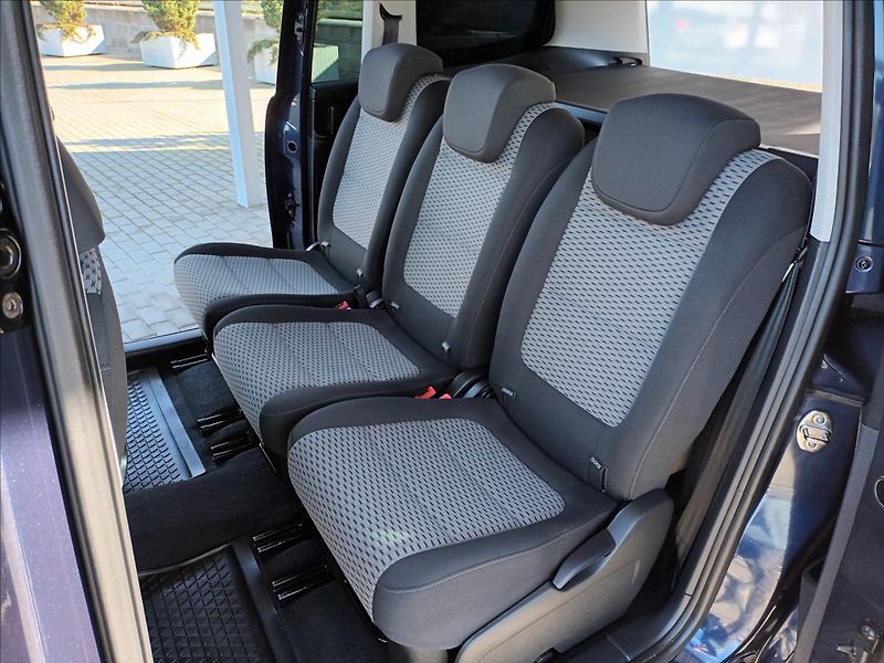 Volkswagen Sharan 1,4 TSI,LPG,SERVIS,ROZVODY, - fotka 18 z 40