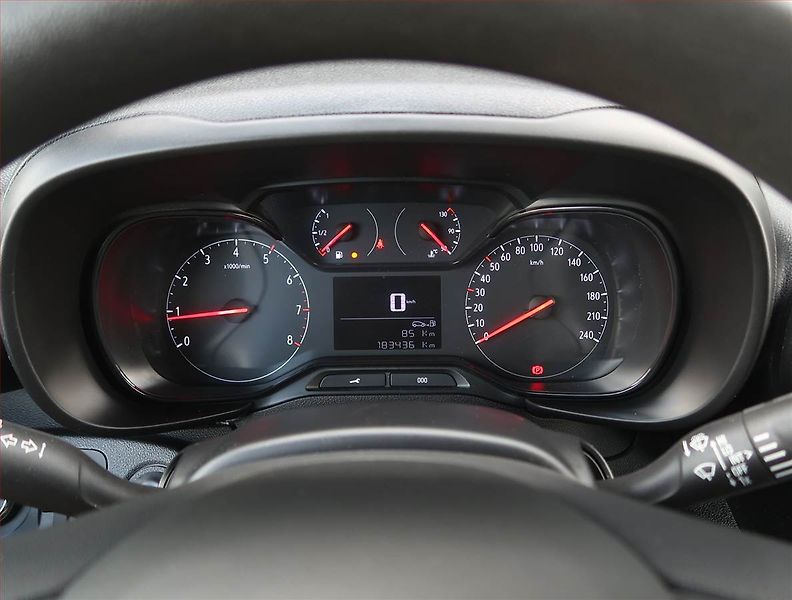 Opel Combo (2021) 1.5 CDTI, SR, 1Maj, DPH - fotka 8 z 13