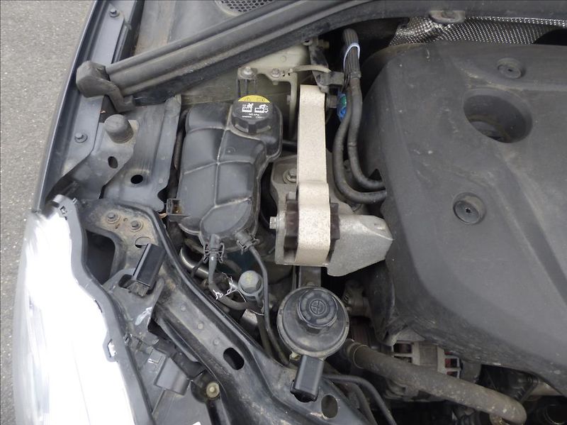 Volvo XC60 2,0 D3  Summum - fotka 30 z 34