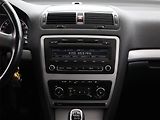 Škoda Octavia (2012) 2.0 TDI, Tempomat - náhled 10