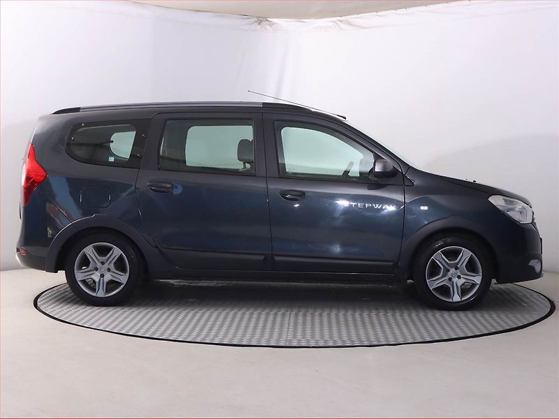 Dacia Lodgy (2019) 1.6 SCe, 7 míst, Serv.kniha - fotka 6 z 20