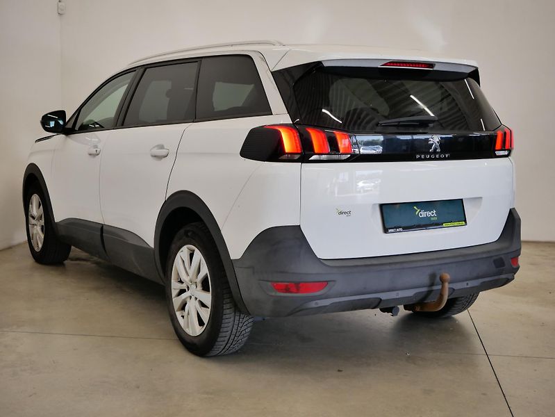 Peugeot 5008 - fotka 4 z 6