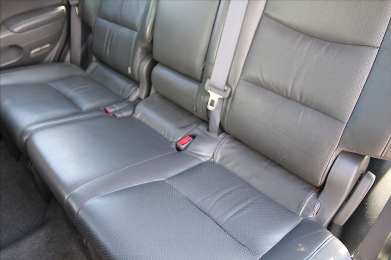 Toyota Land Cruiser 3,0 D-4D  ČR,4x4,AUTOMAT,8MÍST - fotka 22 z 28