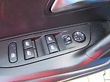 Peugeot 2008 (2021) 1.5 HDi, ČR, Allure, navi - náhled 12