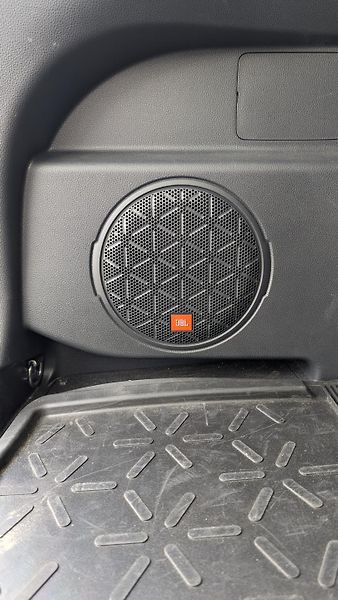 Toyota RAV4 (2025) EXECUTIVE PHEV 4x4, JBL 2,5l   - fotka 16 z 27