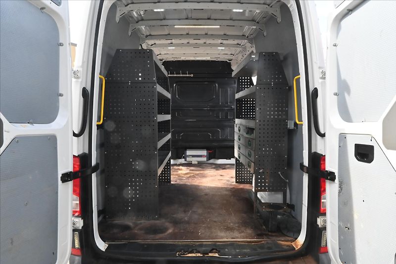 Volkswagen Crafter 2,0 TDI 103 kW L2H2 Záruka až - fotka 10 z 29