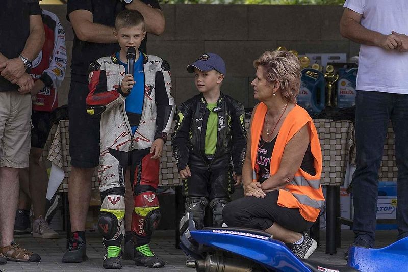 První červencová sobota byla v Rychtářově ve znamení mopedů. Moped rallye ho ovládla s čtyřiadvacátým ročníkem.