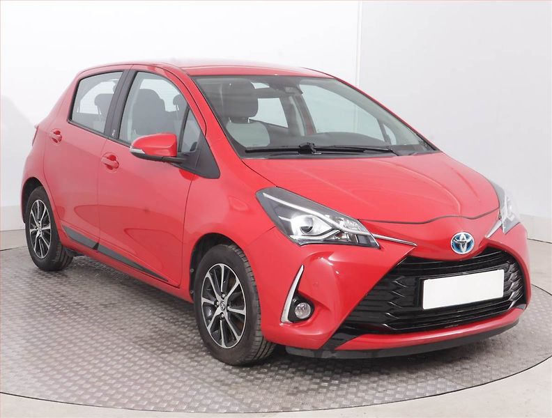 Toyota Yaris (2018) 1.5 Hybrid, Automat - fotografie inzerátu