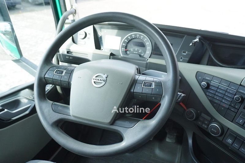 Volvo FH (2018) 500 6x2 chlaďák EURO 6 - fotka 20 z 26