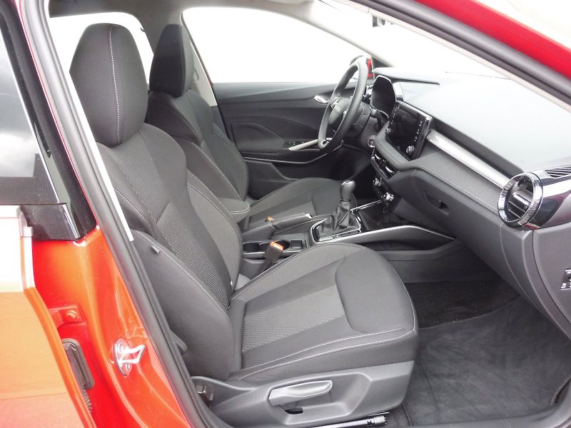 Škoda Fabia (2025) Top Selection 1,0 TSI 70kW - fotka 9 z 28