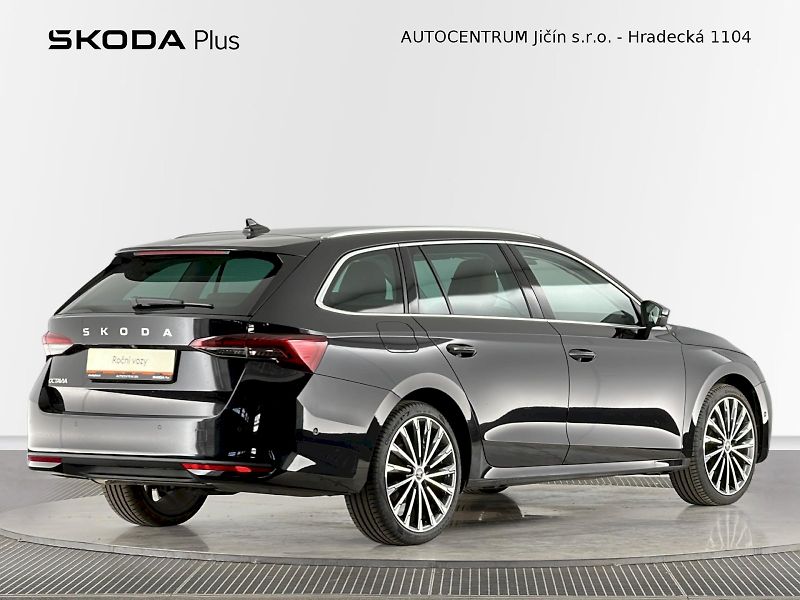 Škoda Octavia (2025) Combi 1.5TSI 110kW Exclusive S - fotka 2 z 35