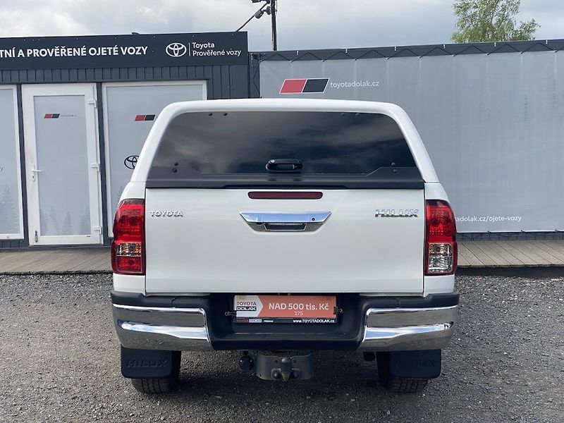 Toyota Hilux 2.4D, ČR, Active, tažné, 4x4 - fotka 6 z 32