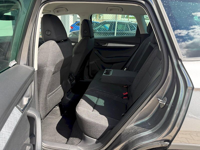Škoda Karoq (2025) 1.5 TSI 110 kW Selection - fotka 10 z 24